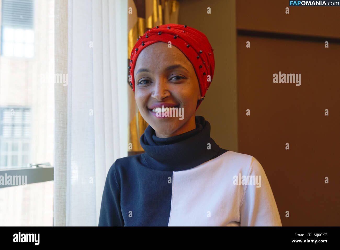 Ilhan Omar Naakt OnlyFans  Gelekte foto #5