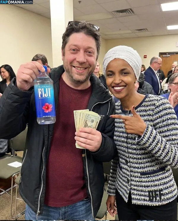 Ilhan Omar Naakt OnlyFans  Gelekte foto #13