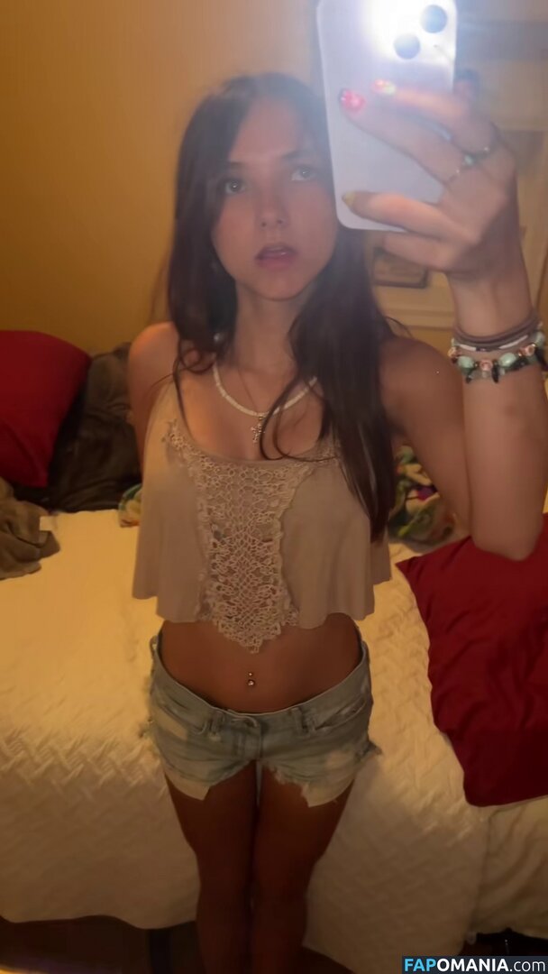 ilovebutterflieslolz123 Naakt OnlyFans  Gelekte foto #3