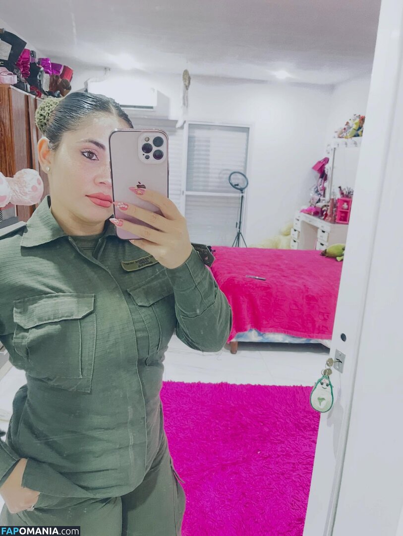 In And Out Uniform Naakt OnlyFans  Gelekte foto #77