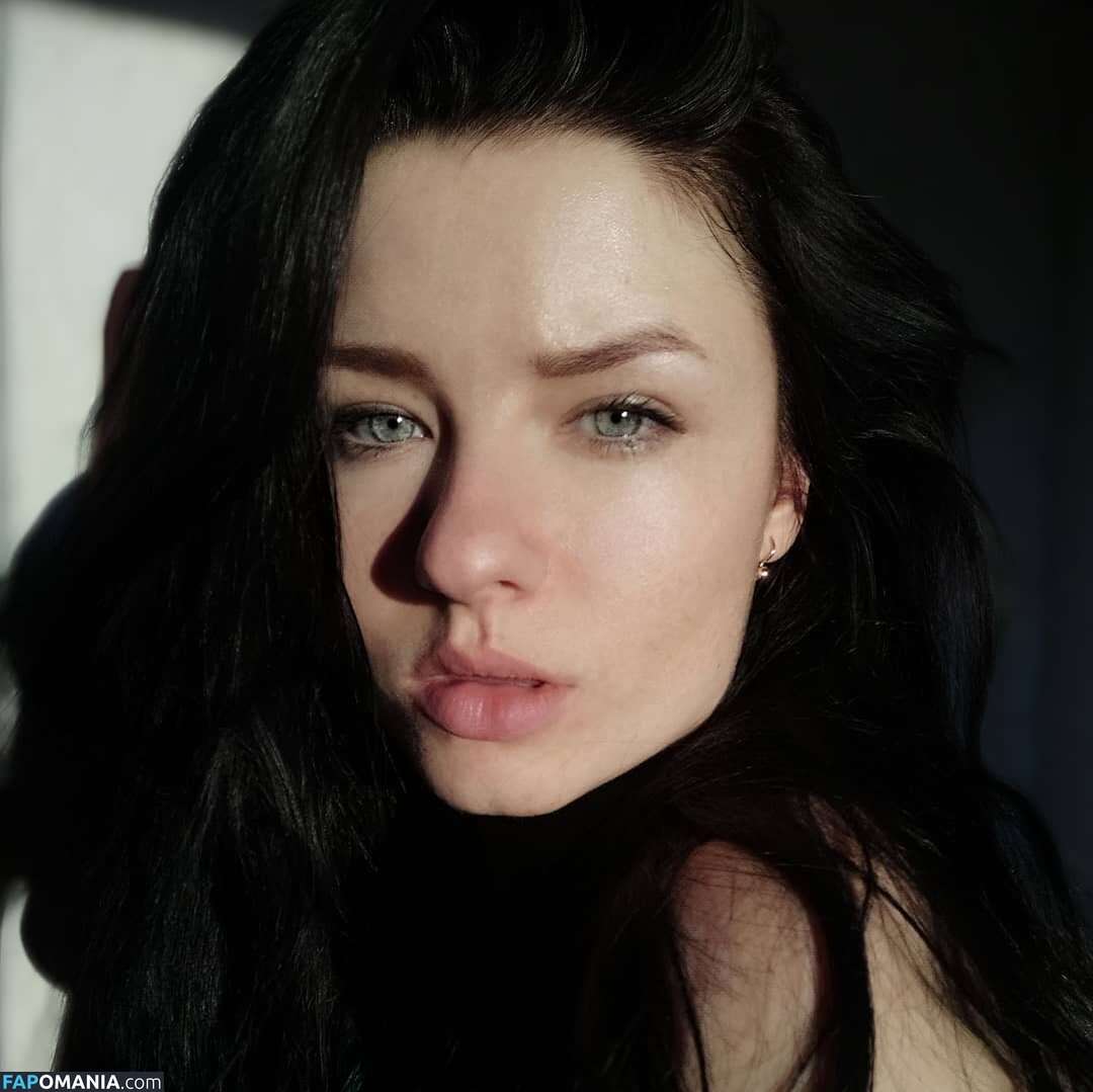 Anna / Innervus Naakt OnlyFans  Gelekte foto #2439