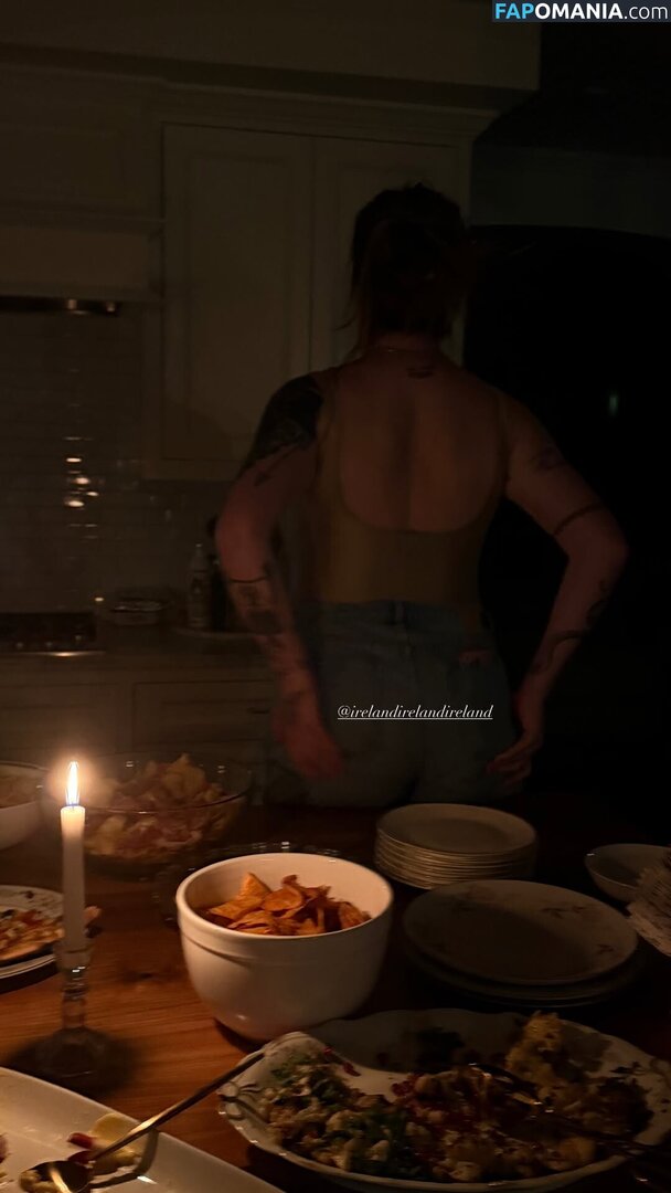 Ireland Baldwin / chloebaldwin... / irelandbasingerbaldwin / irelandirelandireland Naakt OnlyFans  Gelekte foto #239