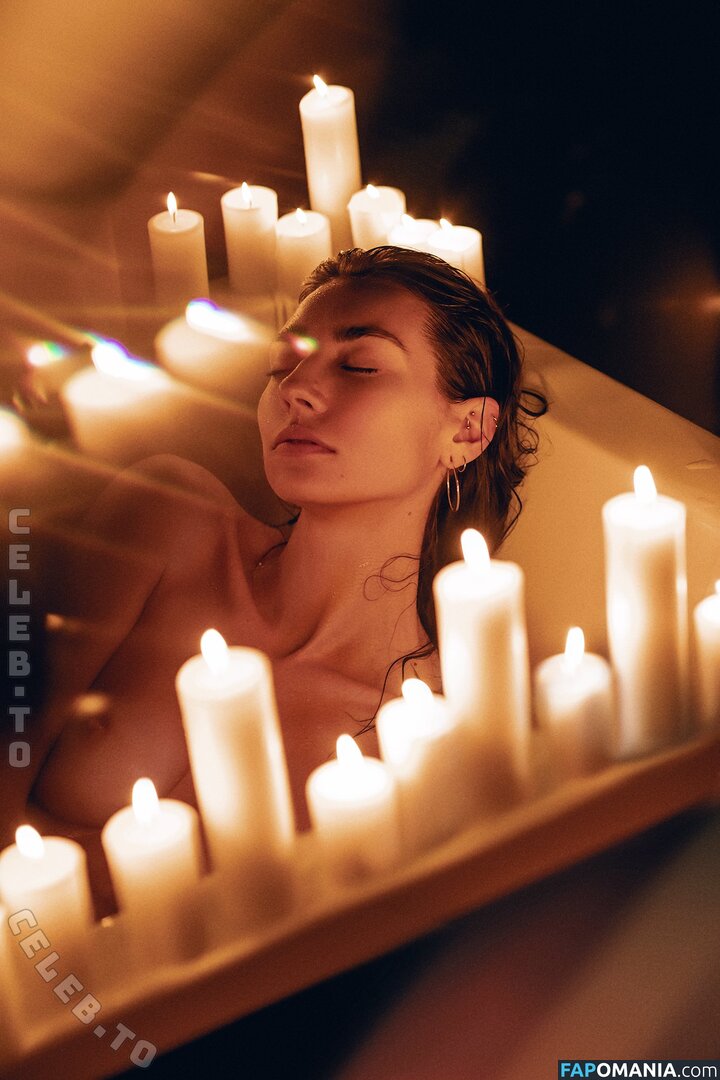 Irina Lozovaya / aireenel_ / aireenel_2 / https: / ireenel_ Naakt OnlyFans  Gelekte foto #1