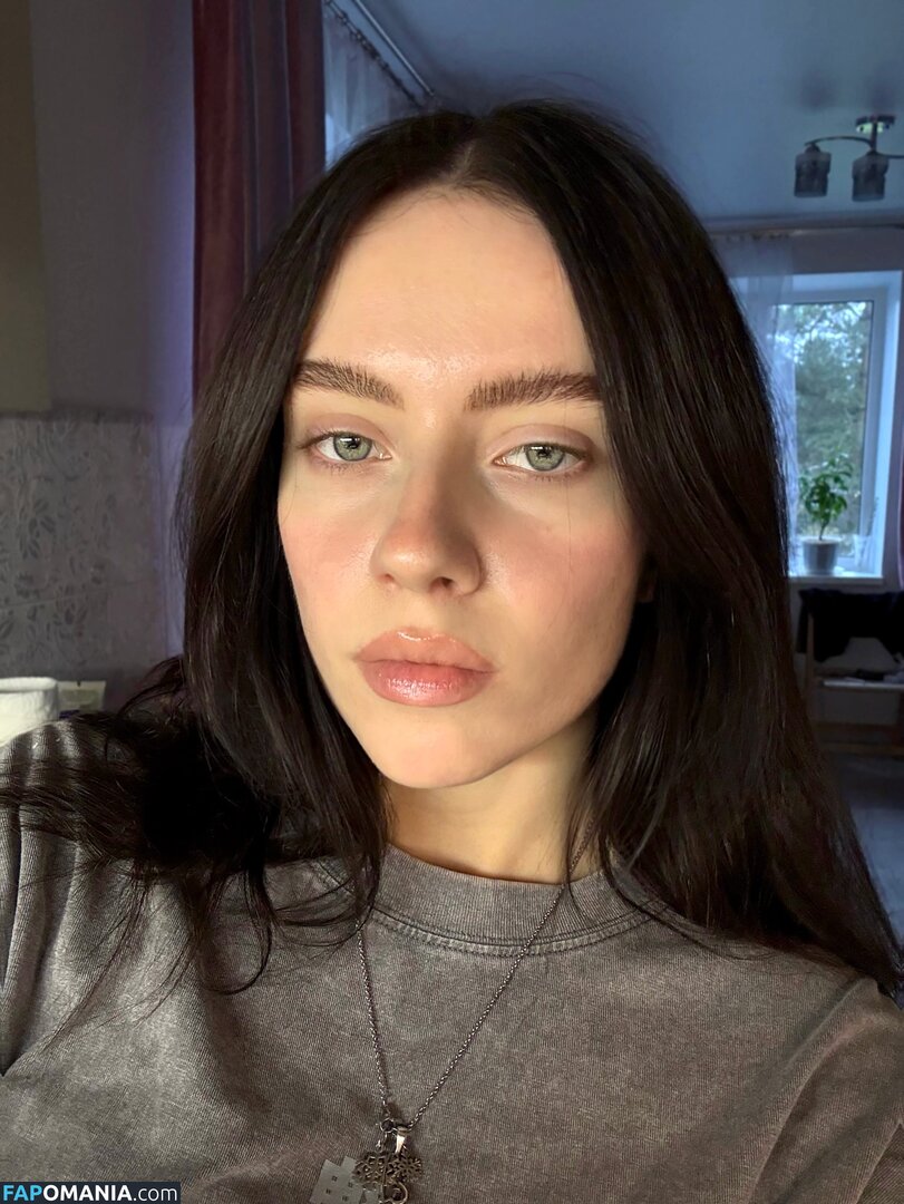 Irina Minkina / howeversnowy / rusian Billie eilish Naakt OnlyFans  Gelekte foto #3