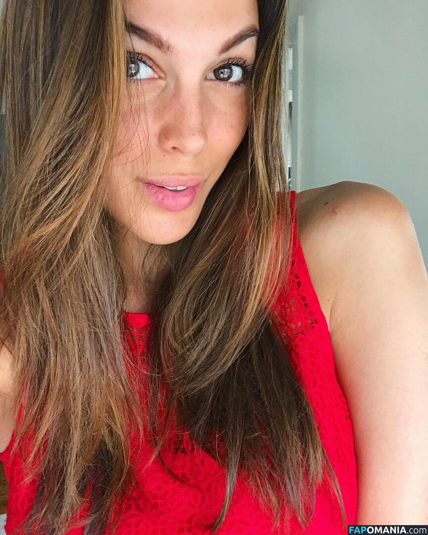 Iris Mittenaere / irismittenaere / summerxiris Naakt OnlyFans  Gelekte foto #3