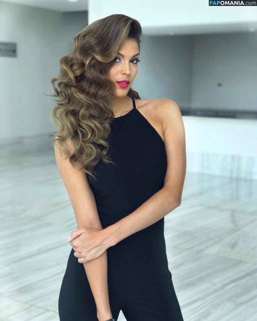 Iris Mittenaere / irismittenaere / summerxiris Naakt OnlyFans  Gelekte foto #13