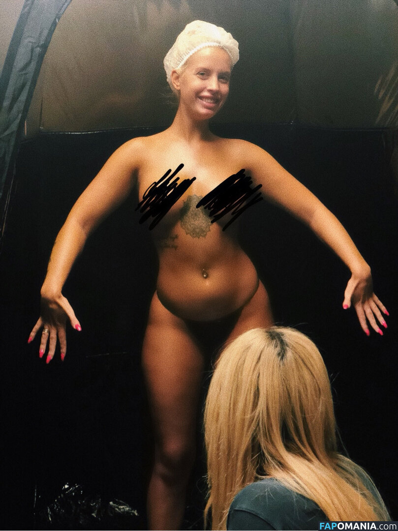Isabell Eriksen Naakt OnlyFans  Gelekte foto #4