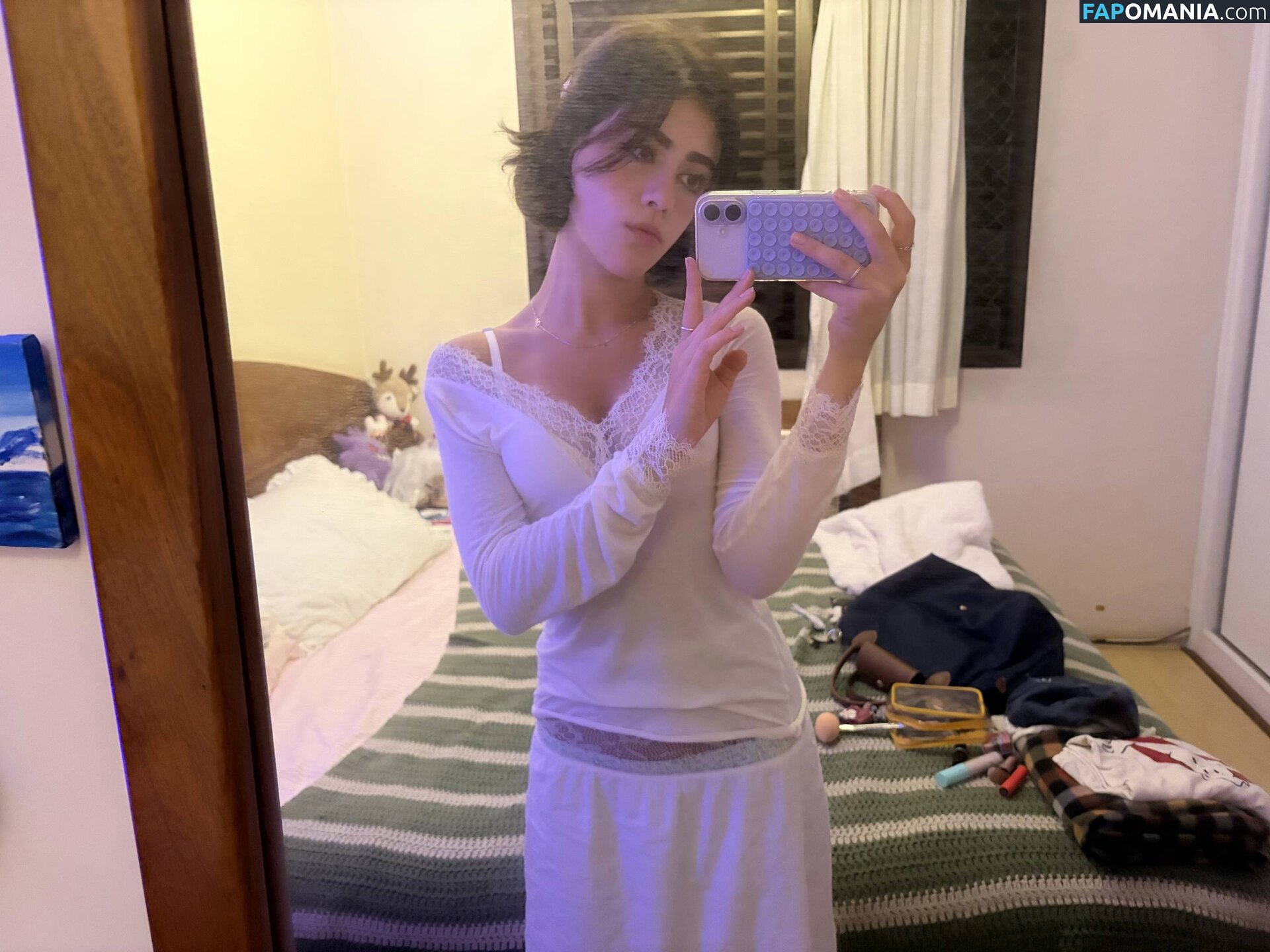 Isabella Angelina Naakt OnlyFans  Gelekte foto #1