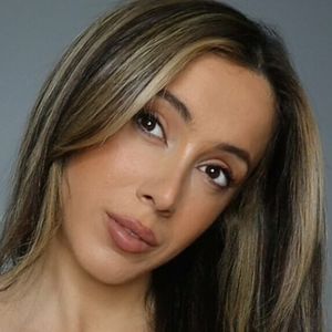 Isabella ASMR