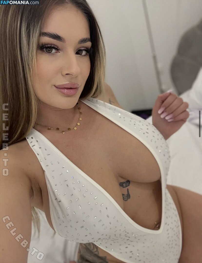 Isabella Etthan / https: / justtmebella Naakt OnlyFans  Gelekte foto #2
