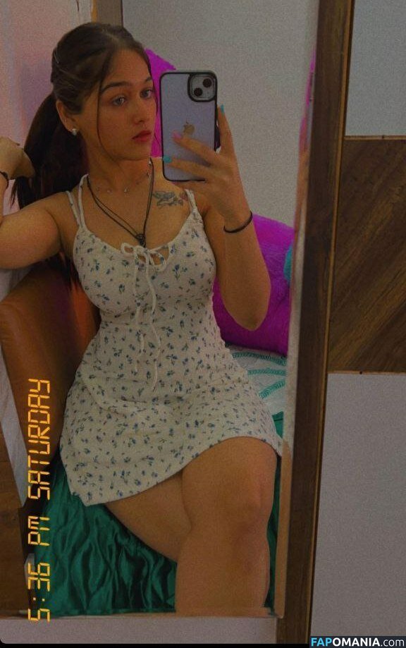 Isha Modi / ironic_ishh / notyourninnybabe Naakt OnlyFans  Gelekte foto #11