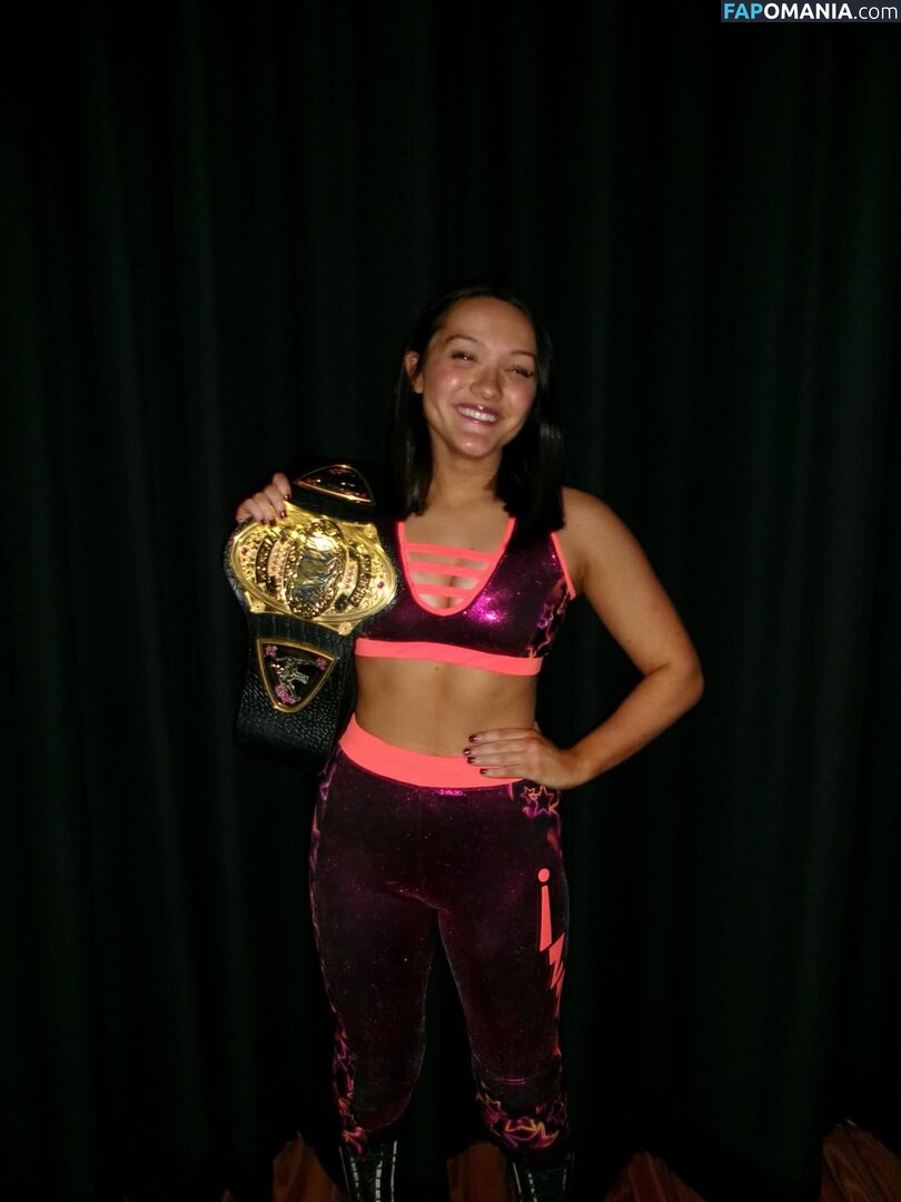 ItsIzzyMania / Izzy Moreno / WWYTWrestling Naakt OnlyFans  Gelekte foto #20
