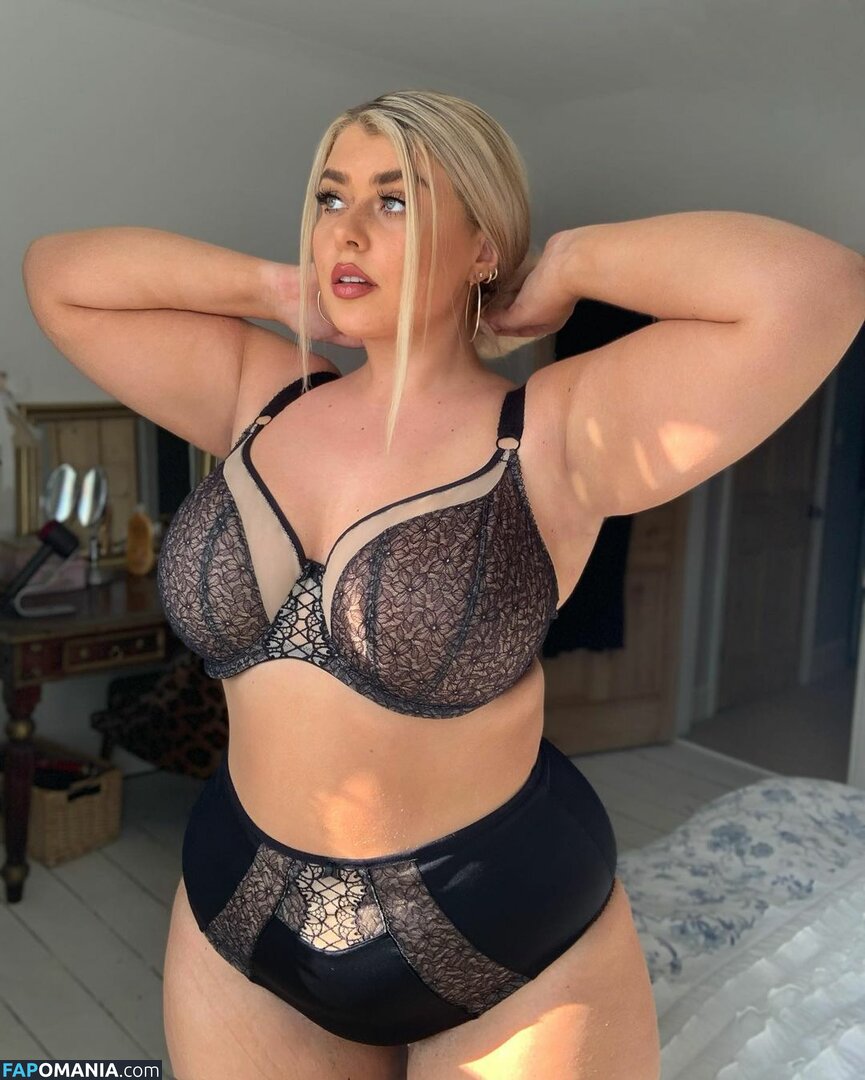 Izzy Nicholls / https: / isabelnichollsnall Naakt OnlyFans  Gelekte foto #15