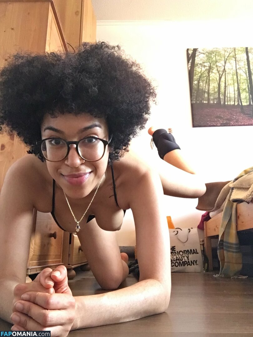 Jade Ogugua Naakt OnlyFans  Gelekte foto #6