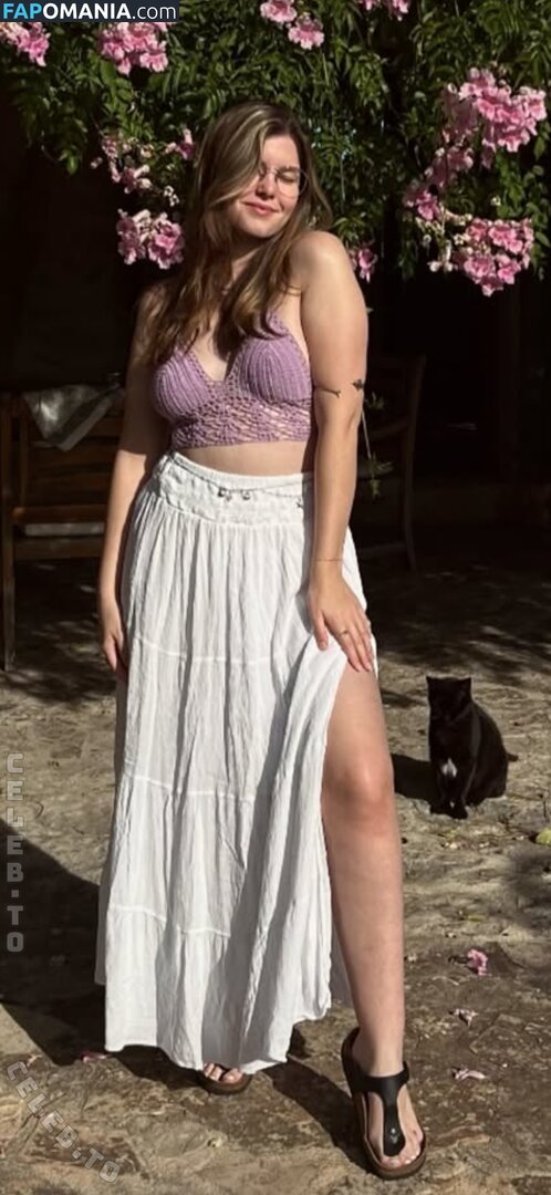 Jeanne.Zeitler / jeanne.ztlr Naakt OnlyFans  Gelekte foto #3