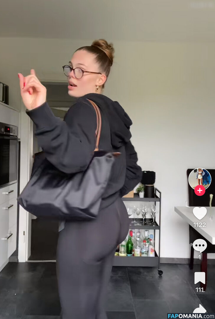 Jelle Karbstein / Jellefeline / jelenajensen Naakt OnlyFans  Gelekte foto #158