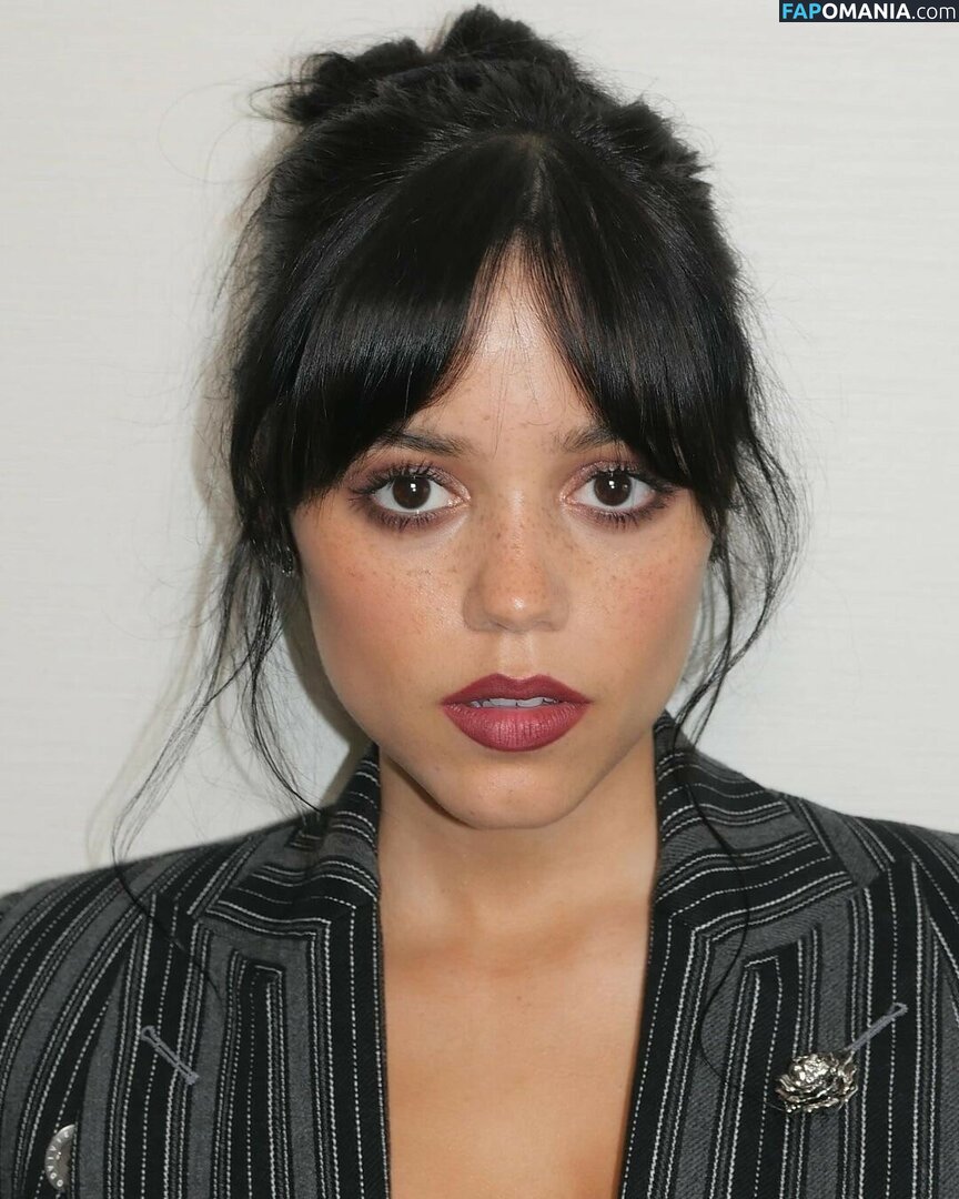 Jenna Ortega / Page / jennaortega Naakt OnlyFans  Gelekte foto #1406