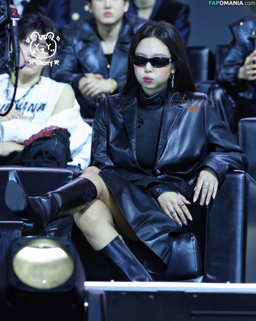 Blackpink / Jennie | BLΛƆKPIИK / jennierubyjane / sheflieshigh Naakt OnlyFans  Gelekte foto #478