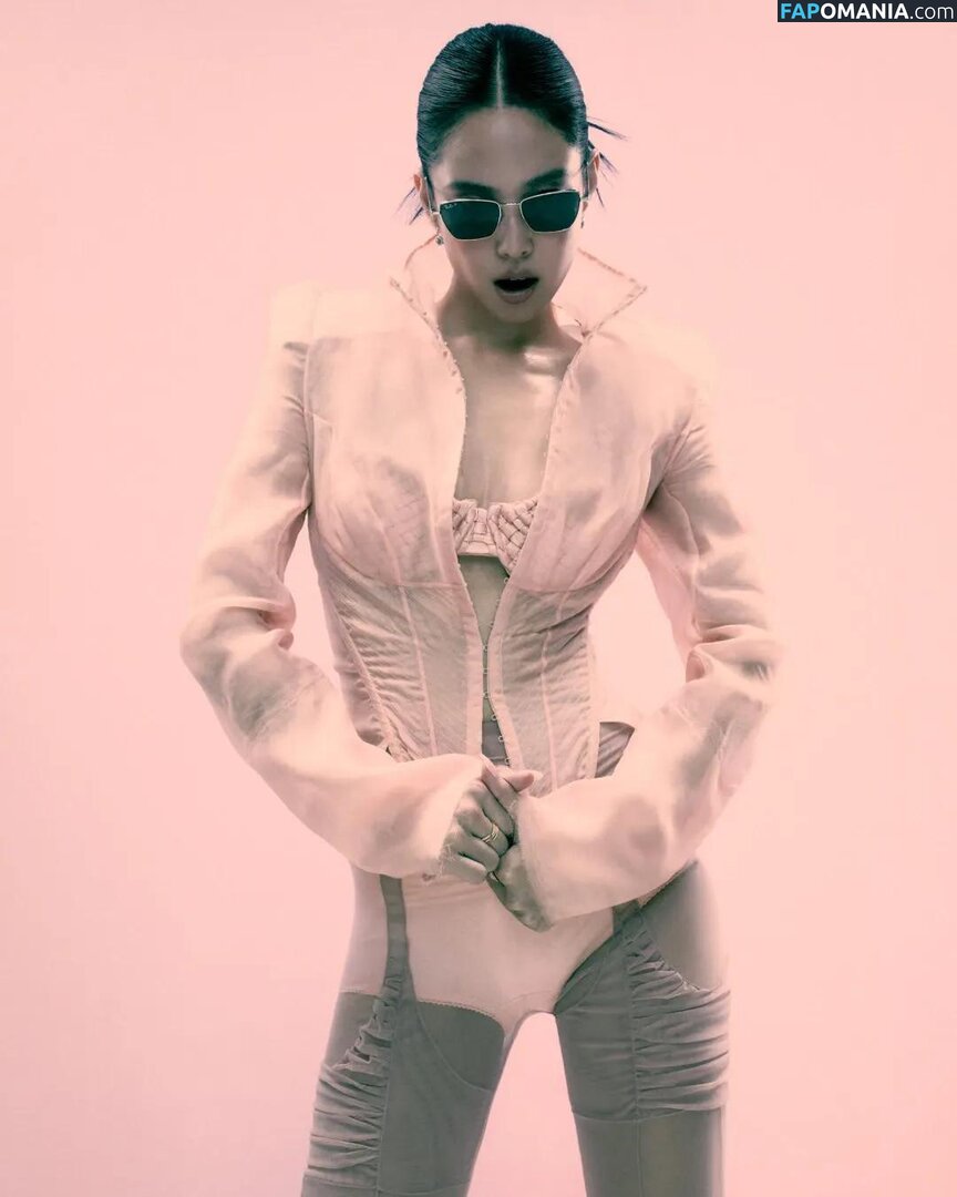 Blackpink / Jennie | BLΛƆKPIИK / jennierubyjane / sheflieshigh Naakt OnlyFans  Gelekte foto #511