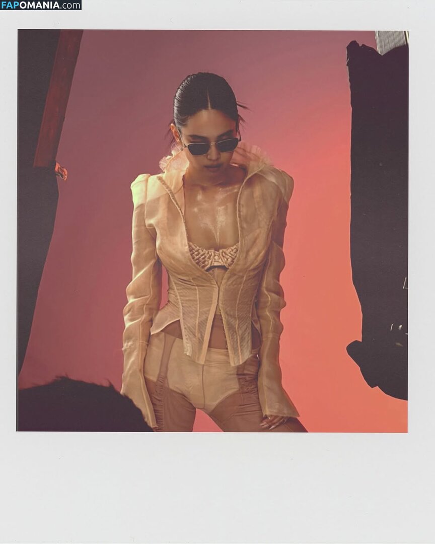 Blackpink / Jennie | BLΛƆKPIИK / jennierubyjane / sheflieshigh Naakt OnlyFans  Gelekte foto #513