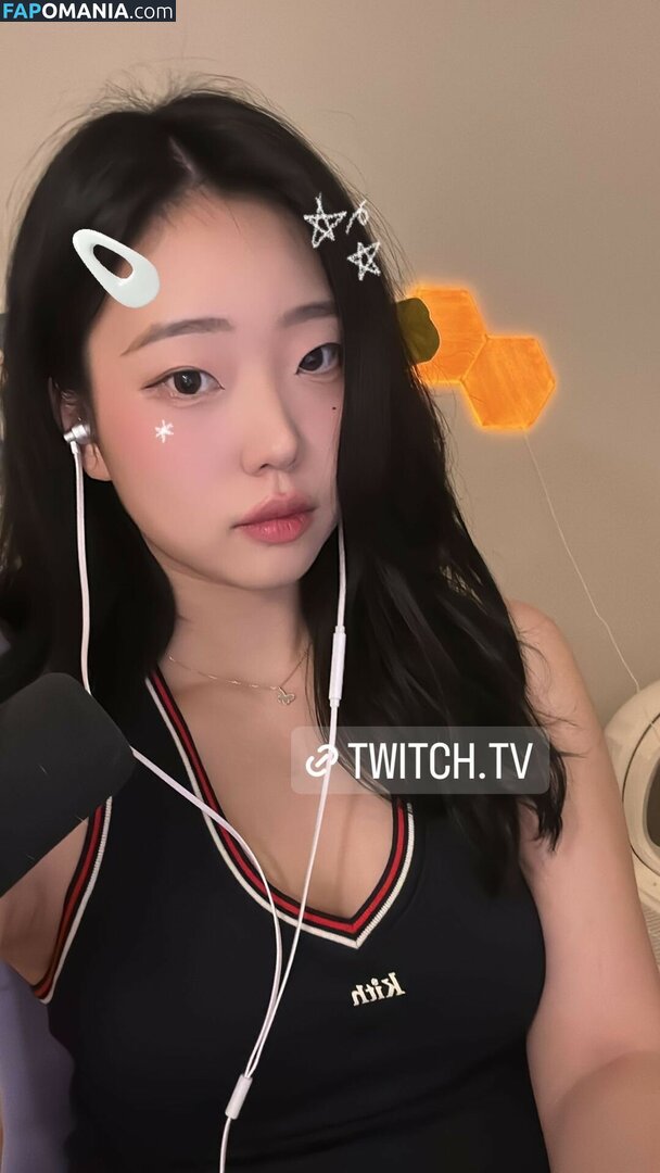 AGirlAndAGame / Jessica / h.yojeong / jessicahkim / jessicanigri Naakt OnlyFans  Gelekte foto #50