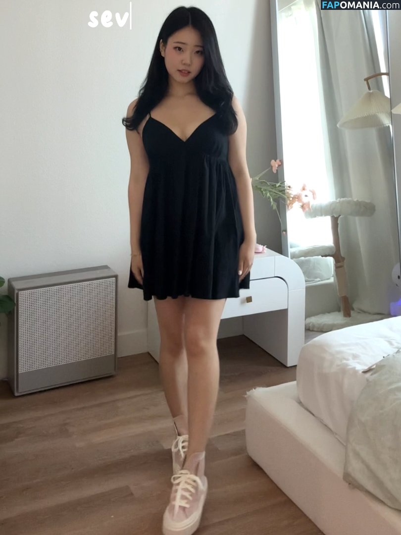 AGirlAndAGame / Jessica / h.yojeong / jessicahkim / jessicanigri Naakt OnlyFans  Gelekte foto #116