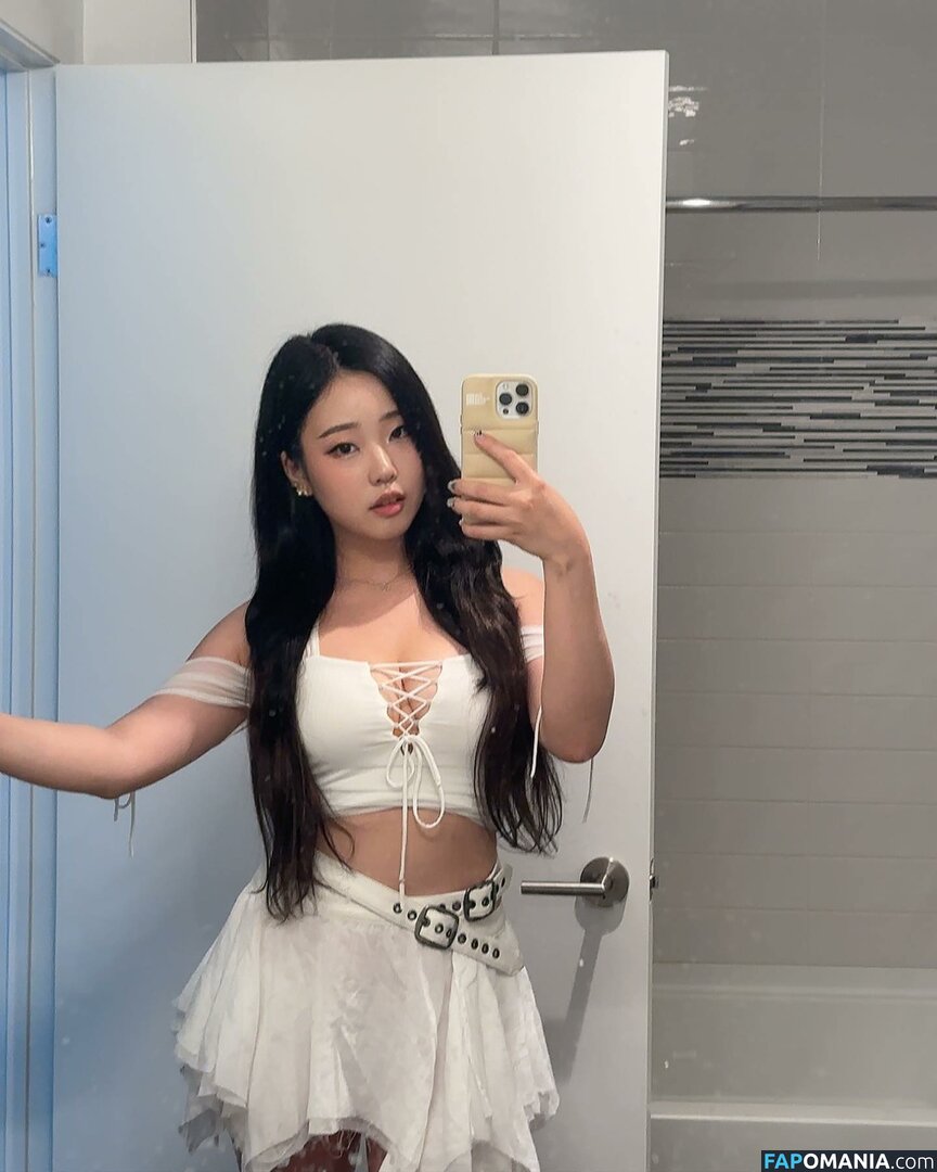 AGirlAndAGame / Jessica / h.yojeong / jessicahkim / jessicanigri Naakt OnlyFans  Gelekte foto #194