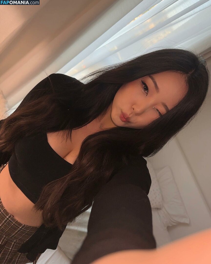 AGirlAndAGame / Jessica / h.yojeong / jessicahkim / jessicanigri Naakt OnlyFans  Gelekte foto #222