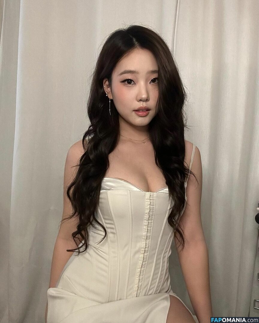 AGirlAndAGame / Jessica / h.yojeong / jessicahkim / jessicanigri Naakt OnlyFans  Gelekte foto #305