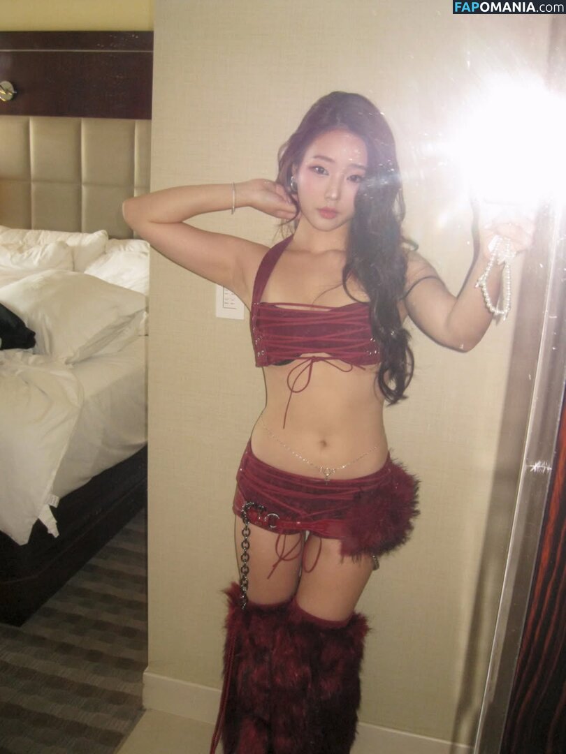 AGirlAndAGame / Jessica / jessicahkim / jessicanigri / kaburbank Naakt OnlyFans  Gelekte foto #955