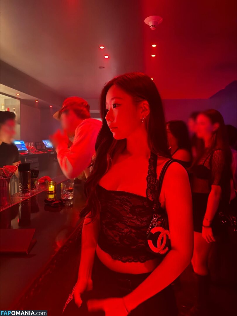AGirlAndAGame / Jessica / jessicahkim / jessicanigri / kaburbank Naakt OnlyFans  Gelekte foto #965