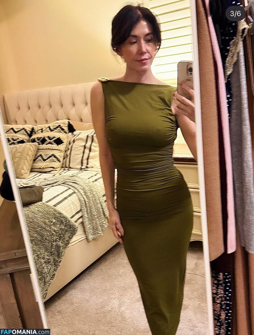 Jewel Staite / JewelStaite Naakt OnlyFans  Gelekte foto #329