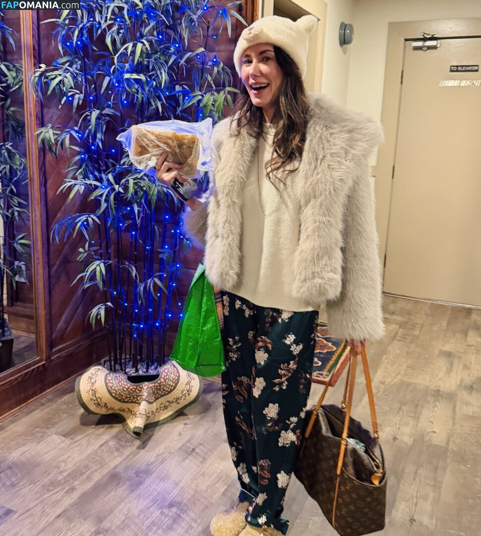 Jewel Staite / JewelStaite Naakt OnlyFans  Gelekte foto #337