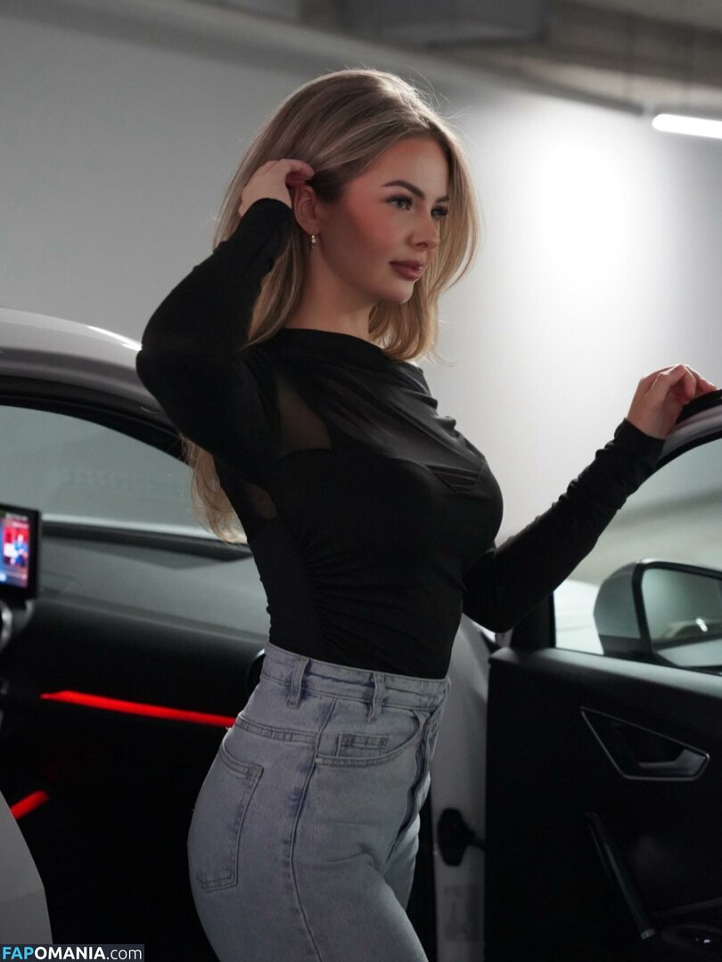 Jill van Hoof / jillgt_jillvanhoof / jillvanhoofx / jillvanhoofxx / jillx / 𝐽𝑖𝑙𝑙 𝑣𝑎𝑛 𝐻𝑜𝑜𝑓 Naakt OnlyFans  Gelekte foto #12