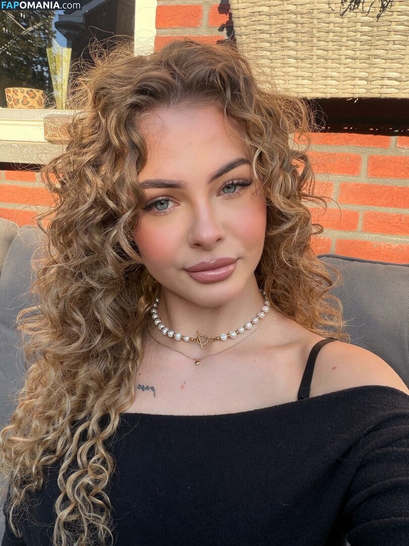 Jill van Hoof / jillgt_jillvanhoof / jillvanhoofx / jillvanhoofxx / jillx / 𝐽𝑖𝑙𝑙 𝑣𝑎𝑛 𝐻𝑜𝑜𝑓 Naakt OnlyFans  Gelekte foto #28