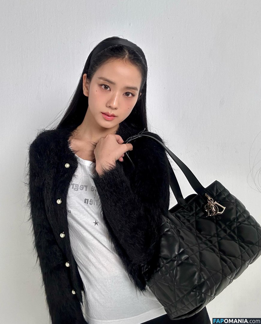 BLACKPINK / Jisoo / qenshizu / sooyaaa__ Naakt OnlyFans  Gelekte foto #14