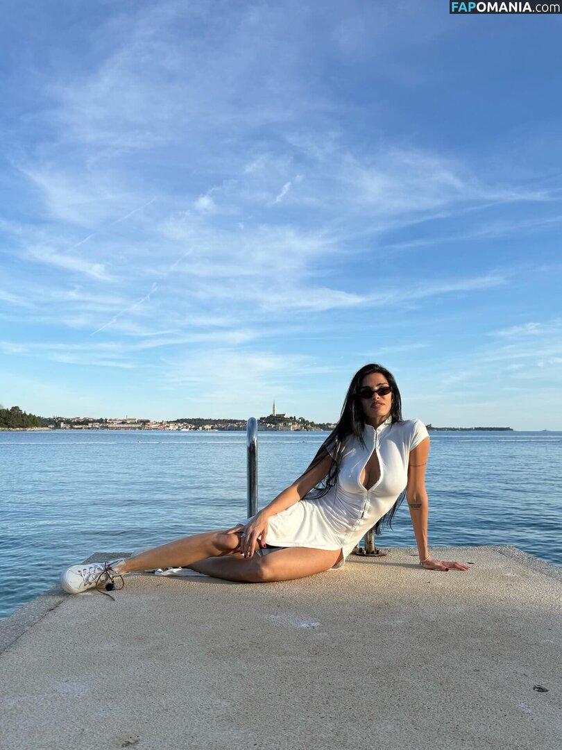Jovana Djordjevic / callmelolita Naakt OnlyFans  Gelekte foto #5