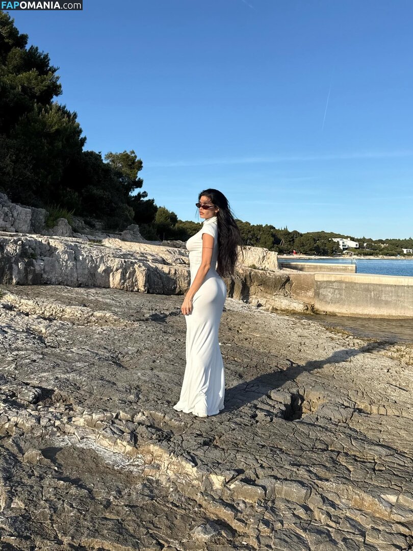 Jovana Djordjevic / callmelolita Naakt OnlyFans  Gelekte foto #7