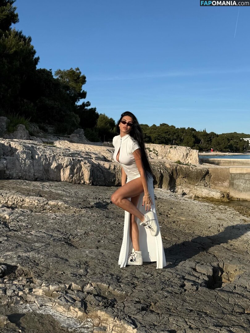 Jovana Djordjevic / callmelolita Naakt OnlyFans  Gelekte foto #11