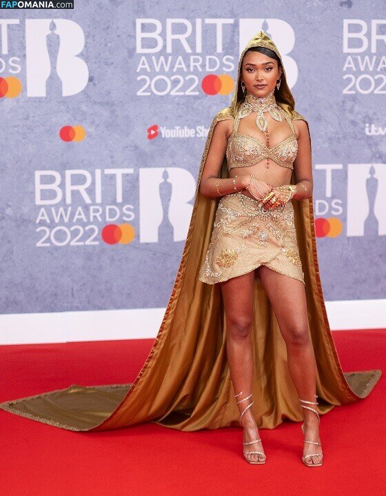 Joy Crookes / https: / joycrookes Naakt OnlyFans  Gelekte foto #37