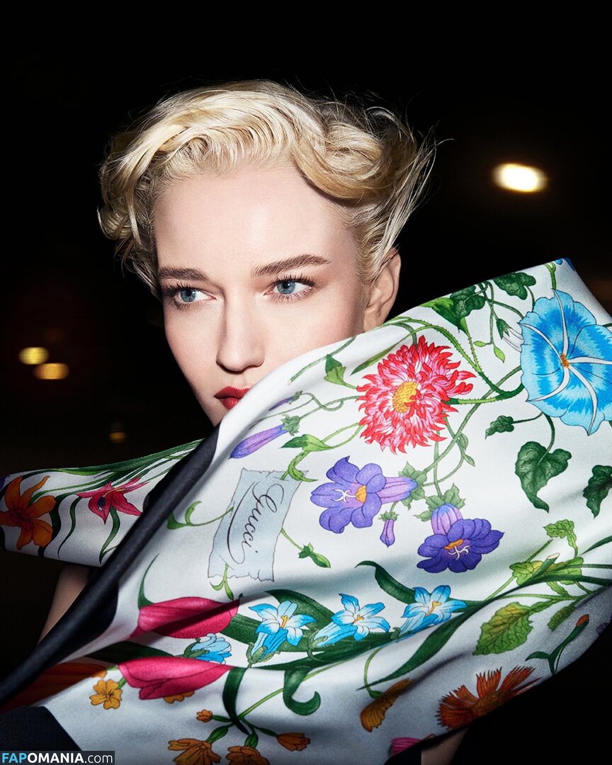 Julia Garner / juliagarnerofficial / ztyg_29 Naakt OnlyFans  Gelekte foto #17