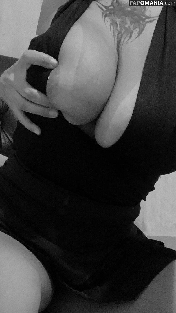 Julia Gea / ju_ninfeta / juliiaa94_ Naakt OnlyFans  Gelekte foto #7