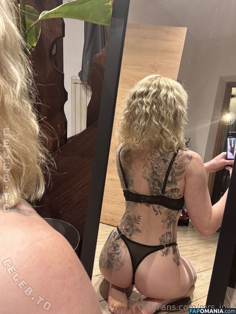 Julia Kern / july_kern_ / mrs_july Naakt OnlyFans  Gelekte foto #3