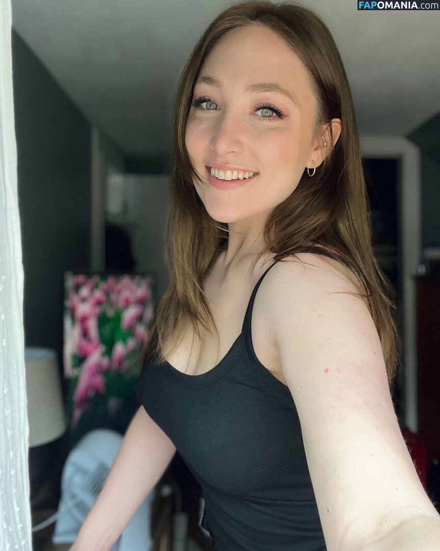 julia_tv / juliatvgames Naakt OnlyFans  Gelekte foto #6