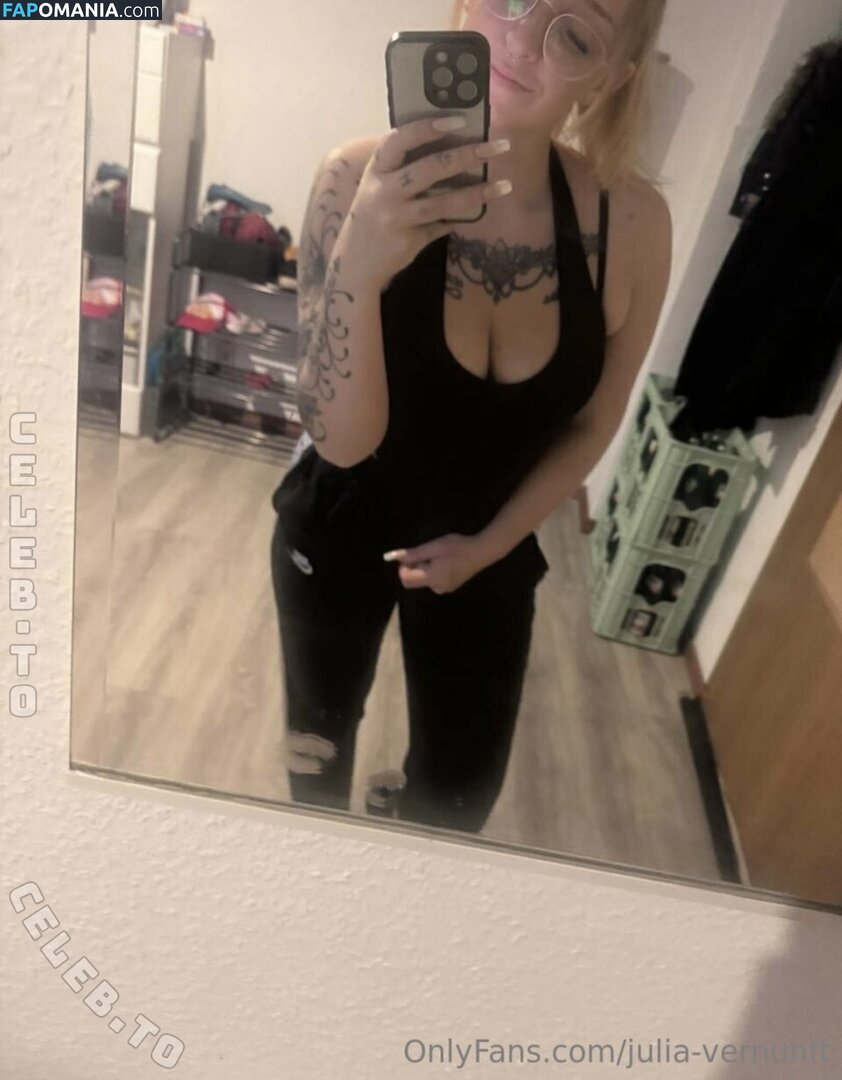 Julia vernunft / Julia-vernunft Naakt OnlyFans  Gelekte foto #2