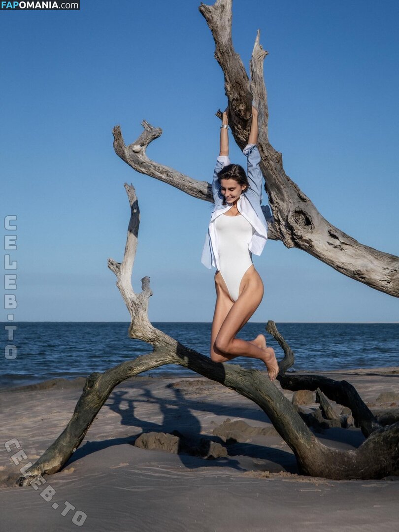 Julianne Steege / julianne.steege Naakt OnlyFans  Gelekte foto #5