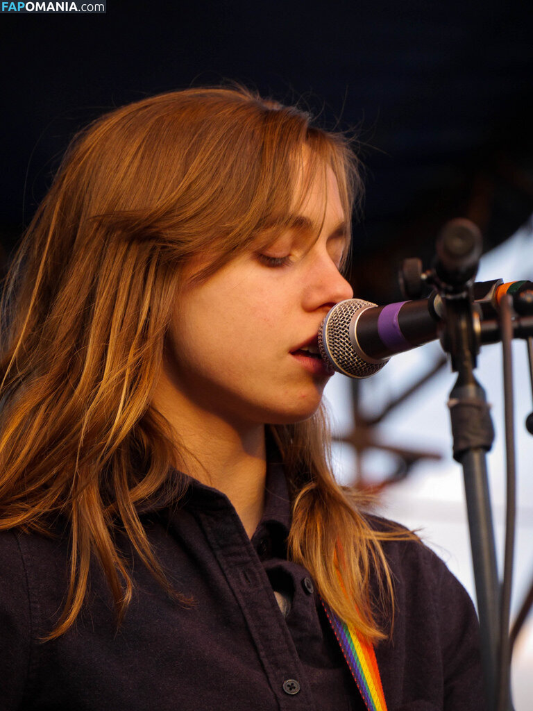 Julien Baker / julienrbaker Naakt OnlyFans  Gelekte foto #13