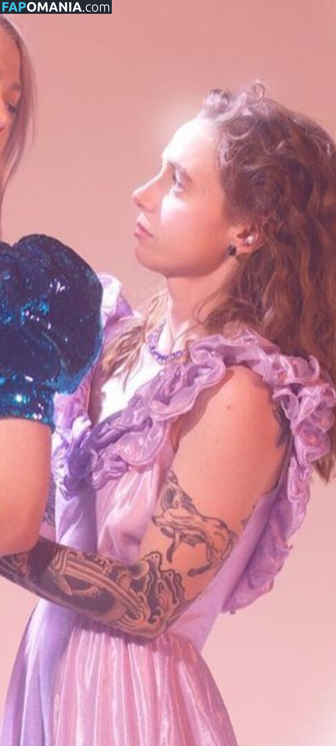 Julien Baker / julienrbaker Naakt OnlyFans  Gelekte foto #15