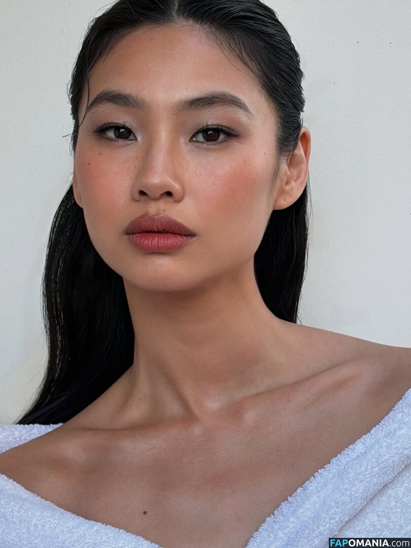 Jung Ho-yeon Naakt OnlyFans  Gelekte foto #2