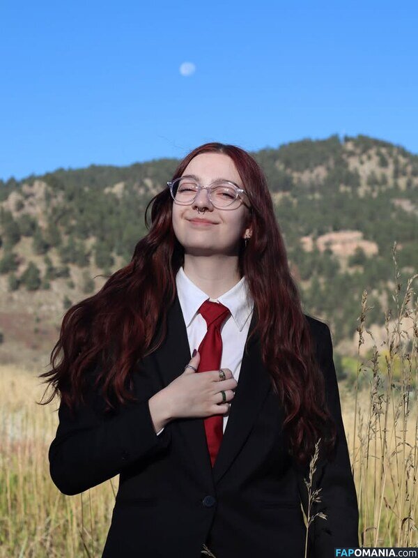 Juni / Juniper / Juniper Dev / JuniperDev / https: / julesjuniper / juniper_dev Naakt OnlyFans  Gelekte foto #10